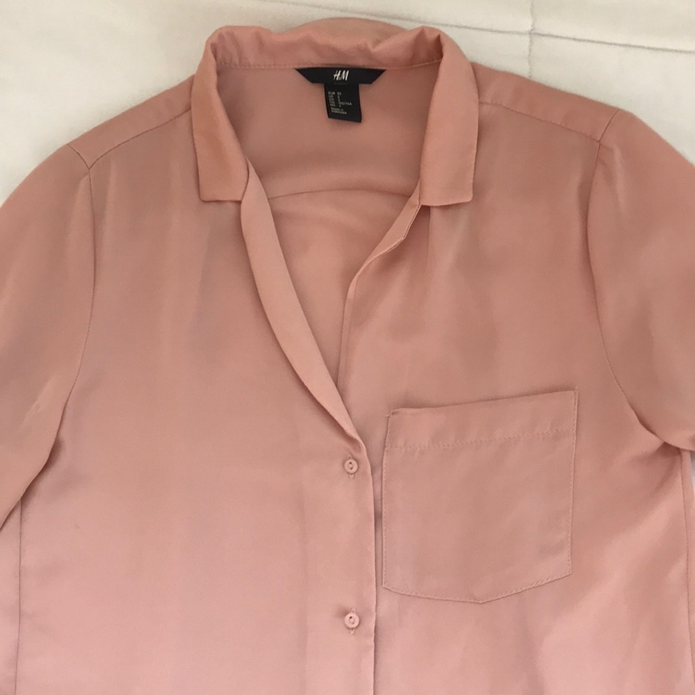 Light pink blouse - Picture 2 of 3